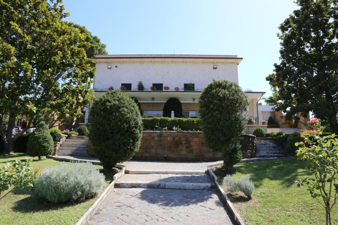 Tenuta Di Pietra Porzia Monte Porzio Catone Extérieur photo