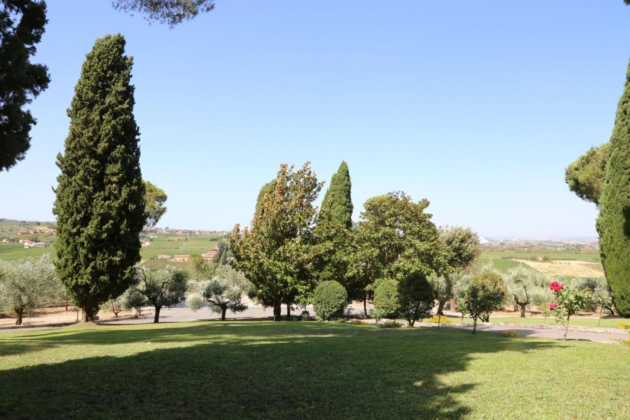 Tenuta Di Pietra Porzia Monte Porzio Catone Extérieur photo
